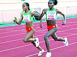 Olympic 5000m champion and World record-holder Meseret Defar of Ethiopia overtakes Tirunesh Dibaba on the line - Photo Source: Le Express.mu